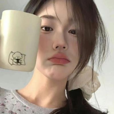 阿罗有枝彩色笔
